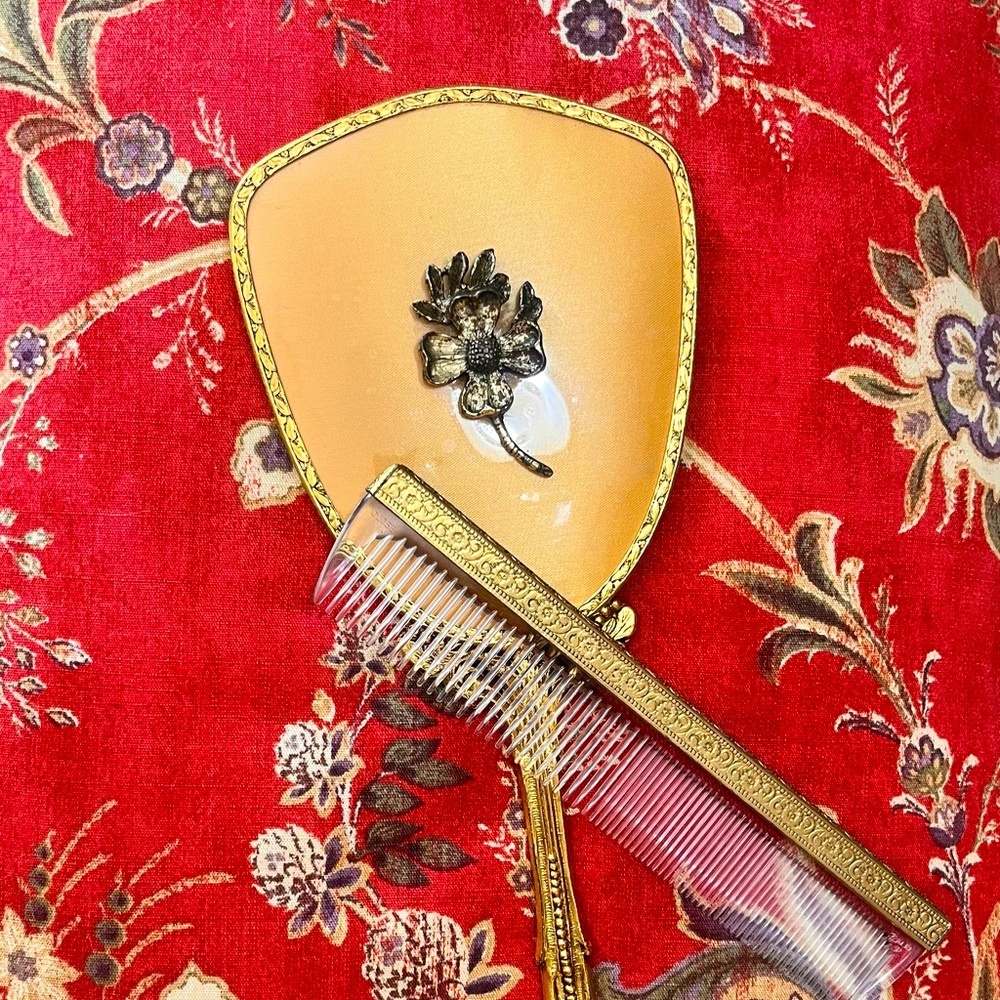 Vintage mirror and comb